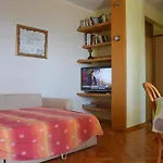 In With Sea View, Terrace, Air Conditioning, Wi-fi * Preko