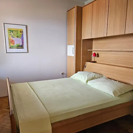 In With Sea View, Terrace, Air Conditioning, Wi-fi Apartmán *