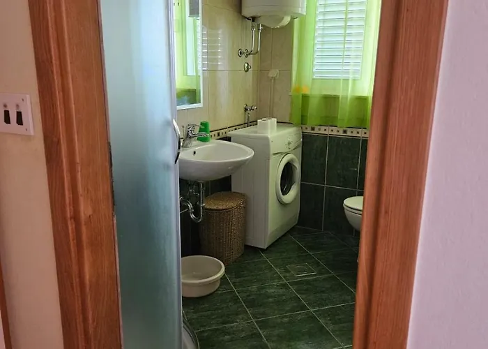 דירה In With Sea View, Terrace, Air Conditioning, Wi-fi פרקו
