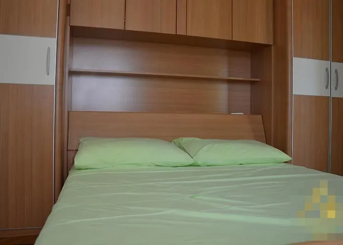דירה In With Sea View, Terrace, Air Conditioning, Wi-fi פרקו