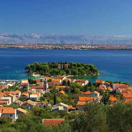 In With Sea View, Terrace, Air Conditioning, Wi-fi Apartman *