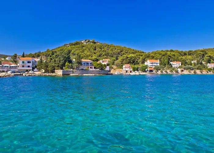 In With Sea View, Terrace, Air Conditioning, Wi-fi *