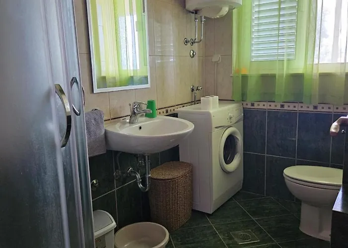In With Sea View, Terrace, Air Conditioning, Wi-fi Апартаменты *